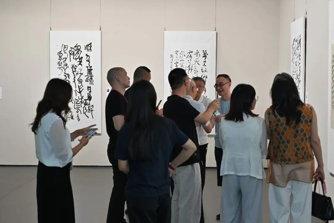 https://img10.artimg.net/public/beian/png/202607/a3d2424860c676a57e3591815f41c642.png