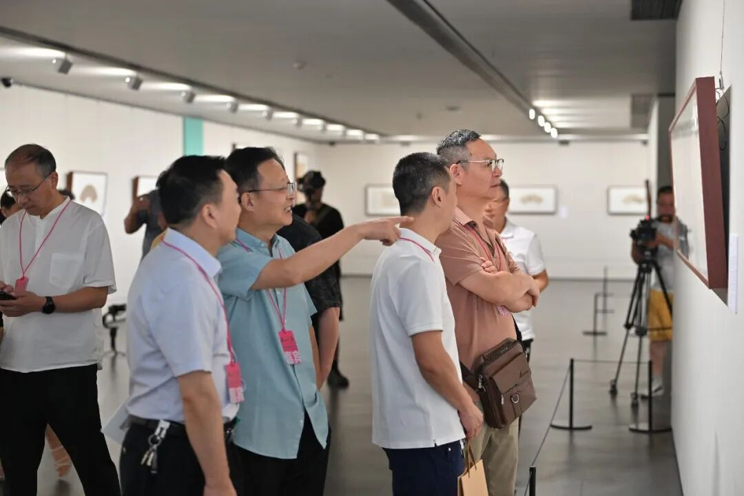 https://img10.artimg.net/public/beian/png/202607/d67f143423487698a64333d2859aa049.png