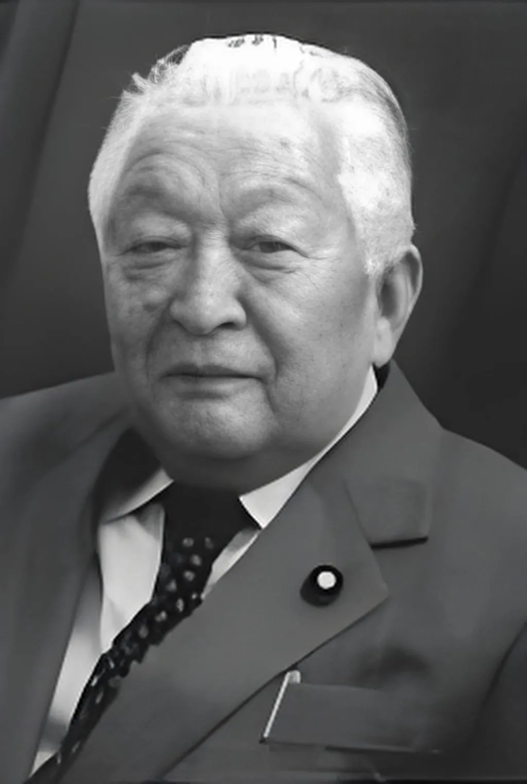 https://img10.artimg.net/public/beian/png/202610/b8c448f1fa208b0fd1c773b90c63a6a4.png