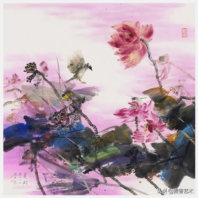出水芙蓉图-中国当代著名艺术家邓敬民国画重彩荷花作品_艺术家提供