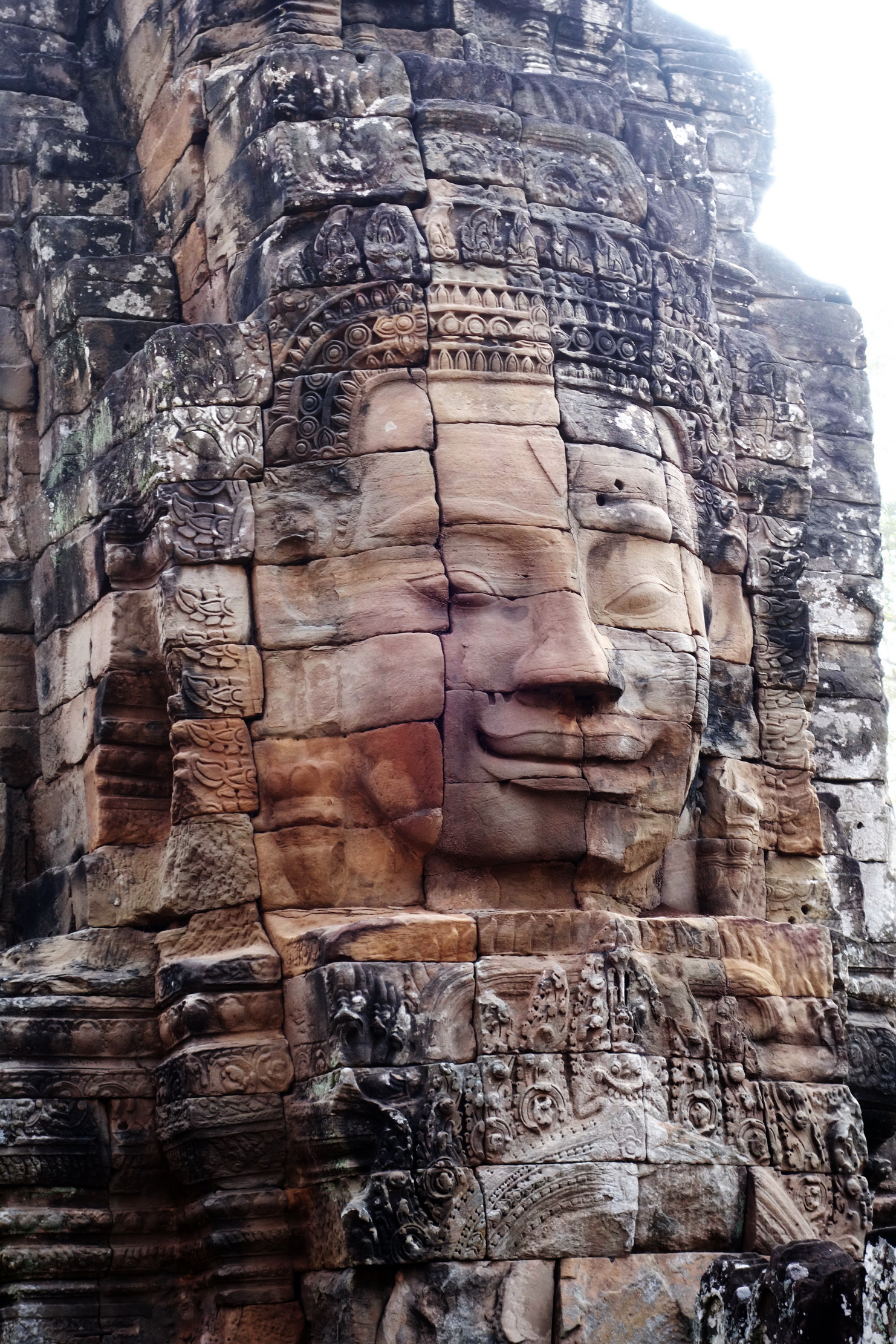 【红色高棉】柬埔寨：散落的遗迹与灿烂的笑容